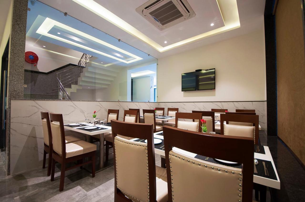 Hotel Z Suite-Near Delhi Airport Új-Delhi Kültér fotó